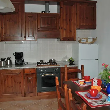 فندق مبيت وإفطار La Casa Di Trizzi 3*